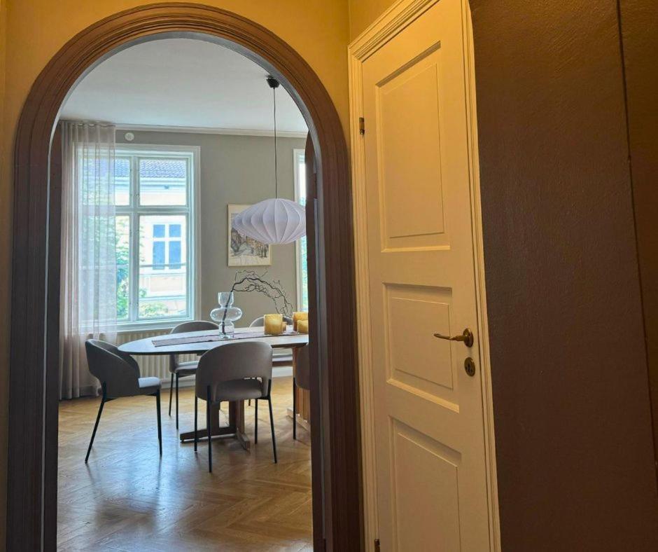 Eksjoe Stadshotell Bagian luar foto